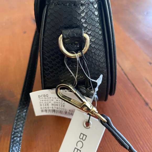 BCBG "Jessie" Crossbody Bag, Black NWT - Picture 9 of 9